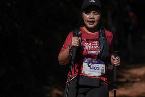 BIB: 1402
                            <button type="button" onclick="openModal(19234499)" class="btn btn-primary btn-sm float-right btn-popup" data-toggle="modal" data-target=".modal-high-quality">
                        <i class="fas fa-shopping-cart"></i> Add to Cart
                    </button>
                                            <button type="button" onclick="isThisMe(19234499, true)" class="btn btn-success btn-sm float-right btn-popup btn-isme hidden" data-toggle="tooltip" data-placement="bottom" title="นี่คือรูปของคุณใช่ไหม คลิกที่นี่เพื่อเอาเข้าอัลบั้ม">
                        <i class="fas fa-plus"></i> Add to album
                    </button>
                    <button type="button" onclick="isThisMe(19234499, false)" class="btn btn-warning btn-sm float-right btn-popup btn-isnotme hidden">
                        <i class="fas fa-ban"></i> Remove from album
                    </button>